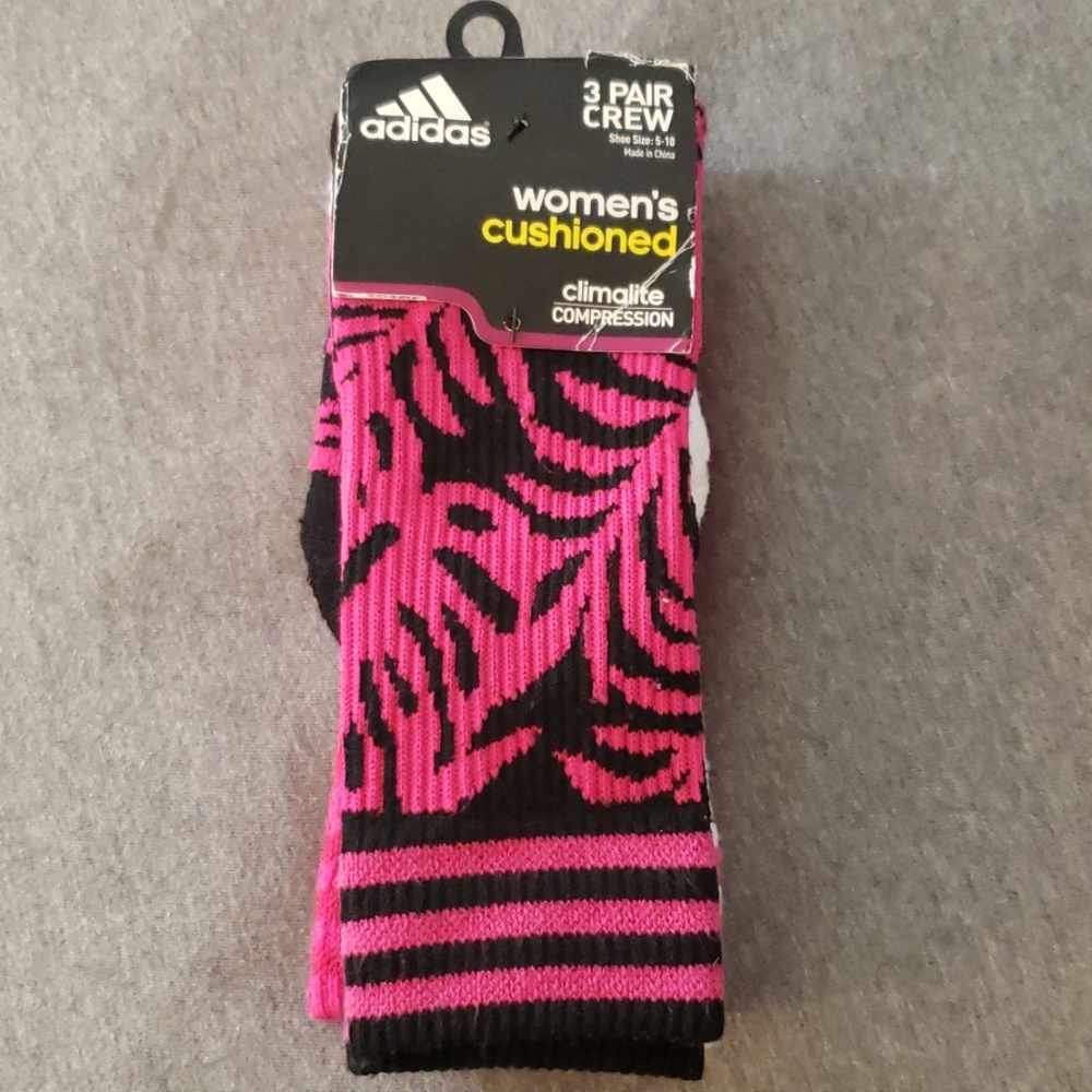 NWT Adidas Women's Cushioned 3Pair Crew Sz  5-10